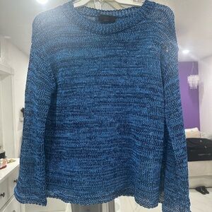 Zara Women's Blue Knit Crew Neck Sweater